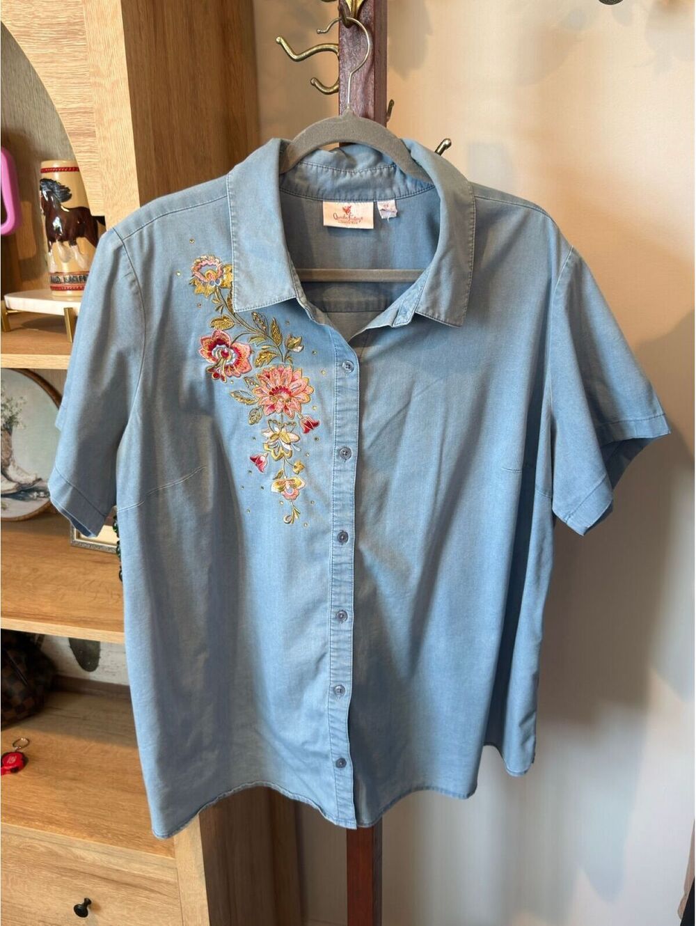 Quaker Factory Embroidered Shirt 2X PTP 28” - Picture 4 of 6